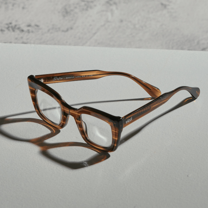 How to Get Used to Progressive Lenses: 2025 Guide