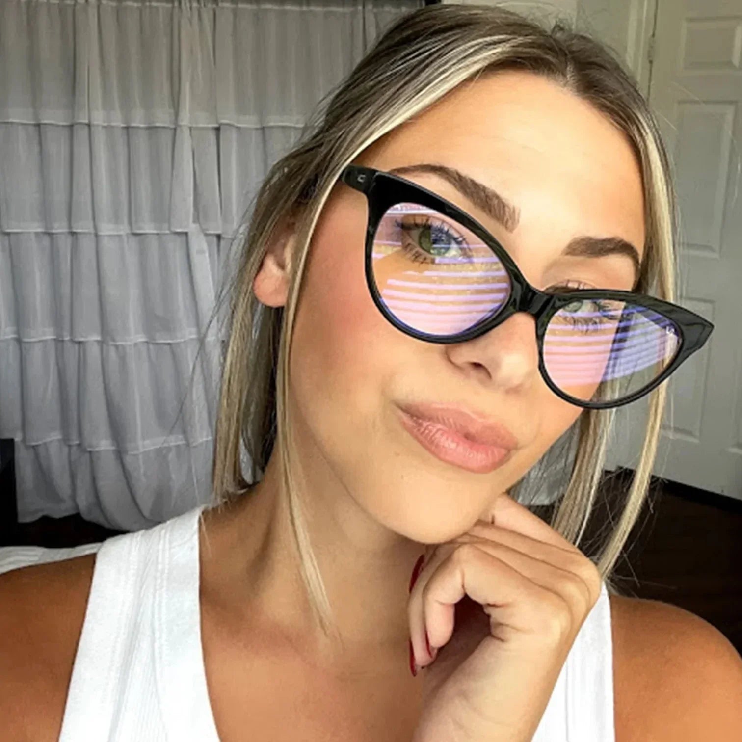 Holiday Gifting Guide: Why Computer Glasses Make for the Perfect Gift