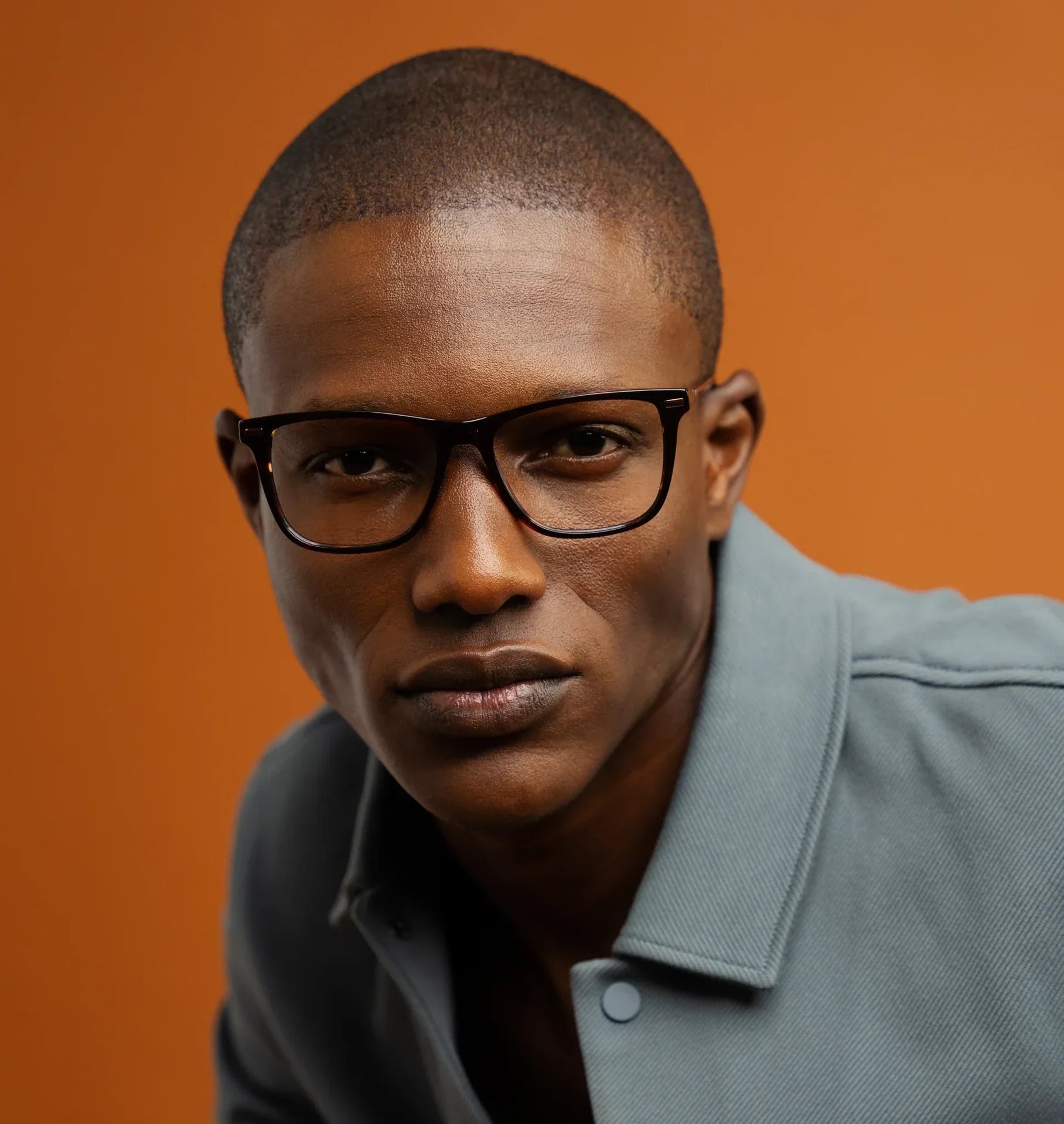 What Does Blue Light Glasses Do to Your Eyes ?