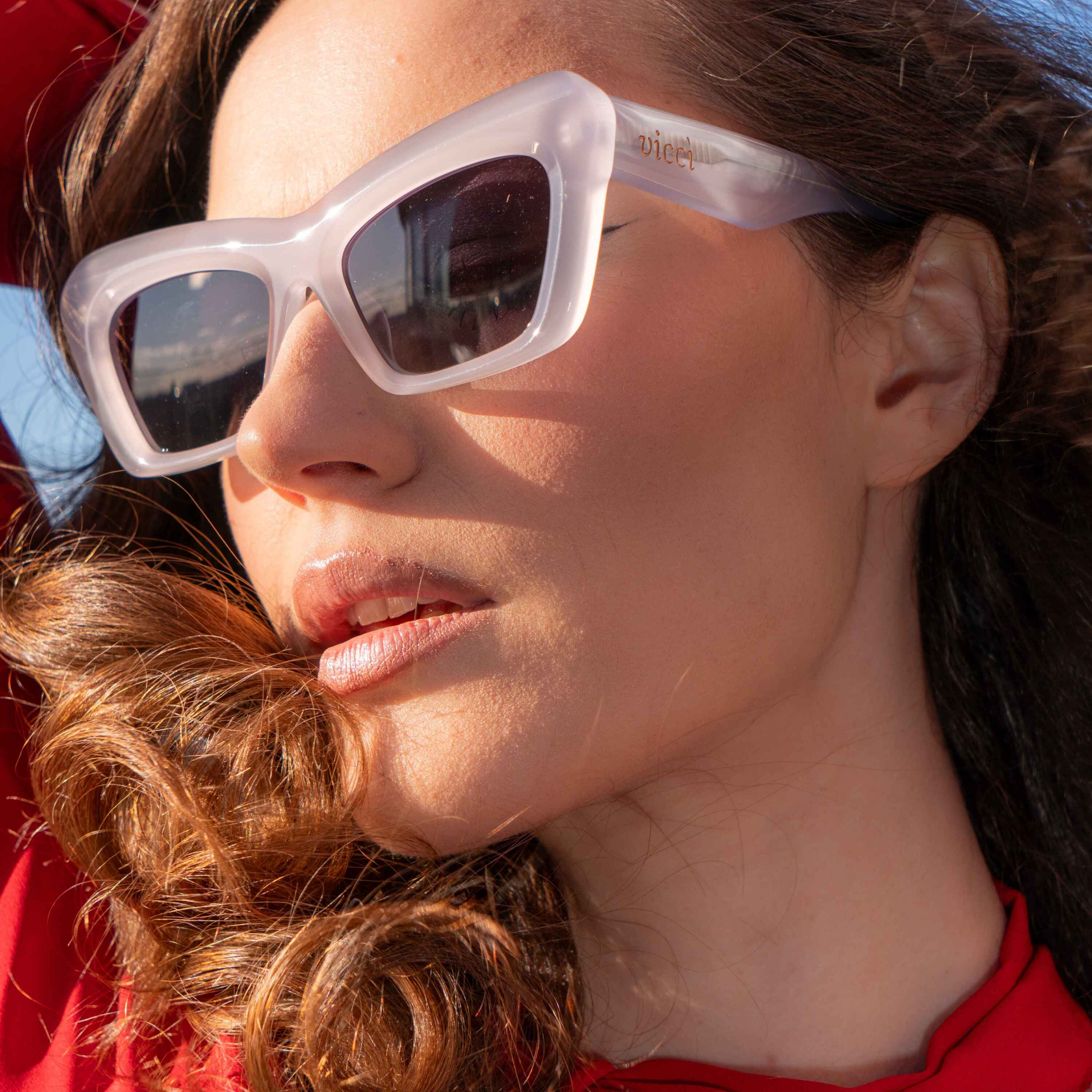Amara – Square Cat-Eye Sunglasses - Vicci Eyewear