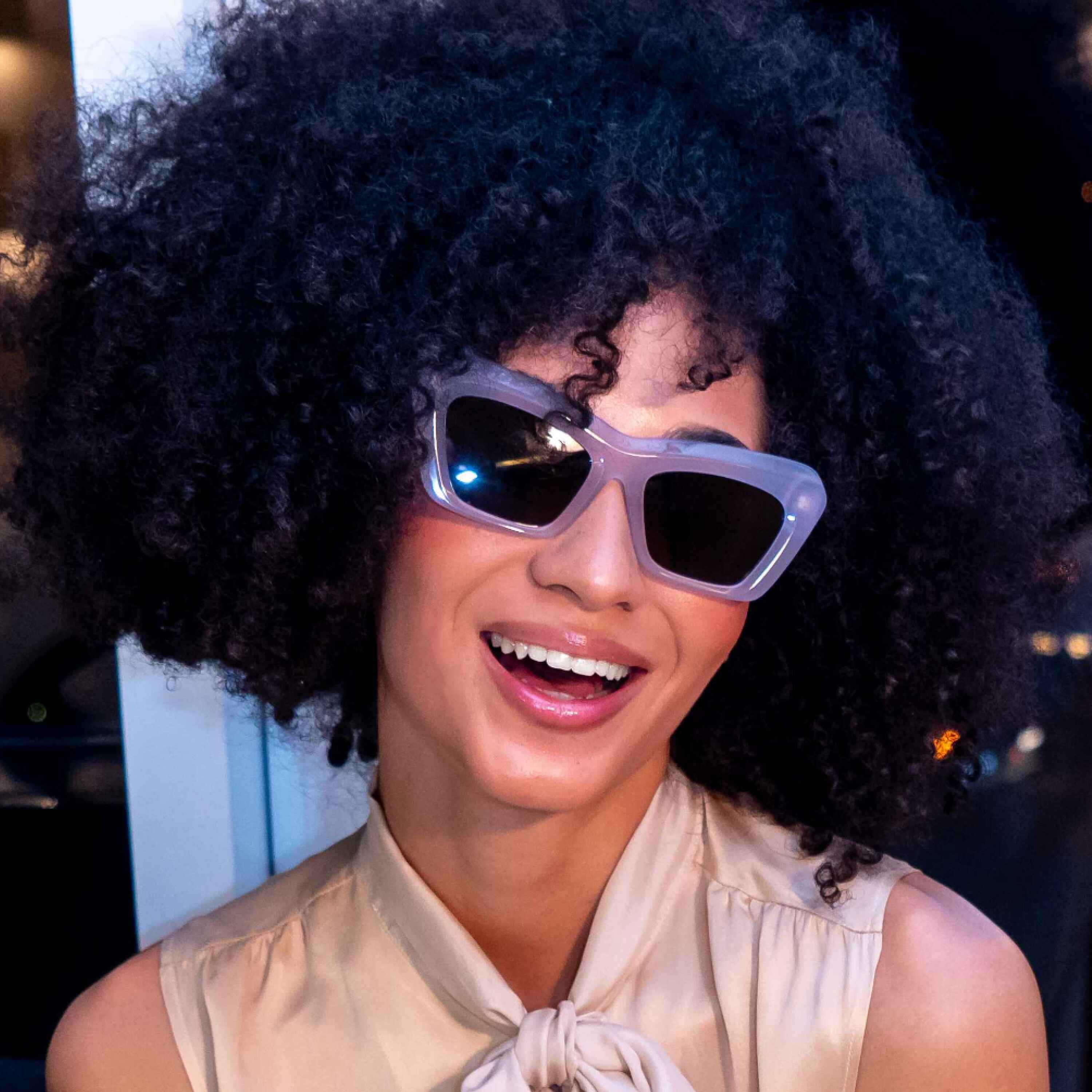 Amara – Square Cat-Eye Sunglasses - Vicci Eyewear