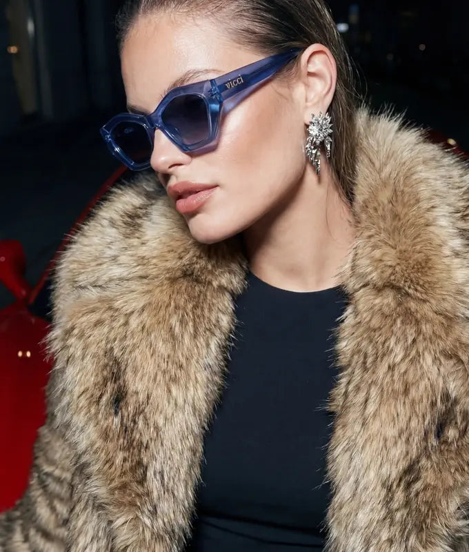 Standard vs Premium Progressive Lenses: What Is The Difference? – Vicci ...
